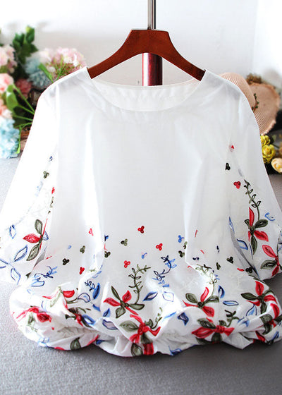 Cute White O-Neck Embroideried Chiffon tops lantern sleeve