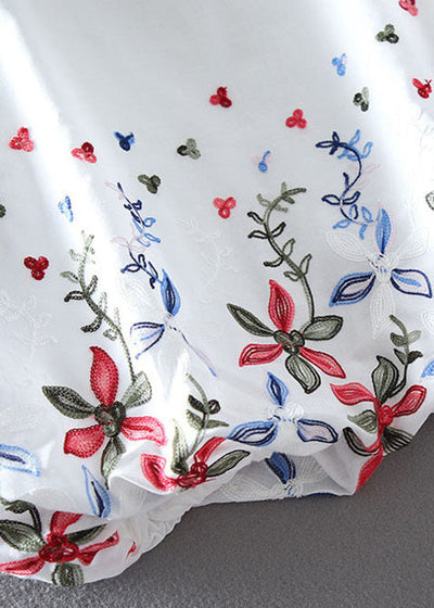 Cute White O-Neck Embroideried Chiffon tops lantern sleeve